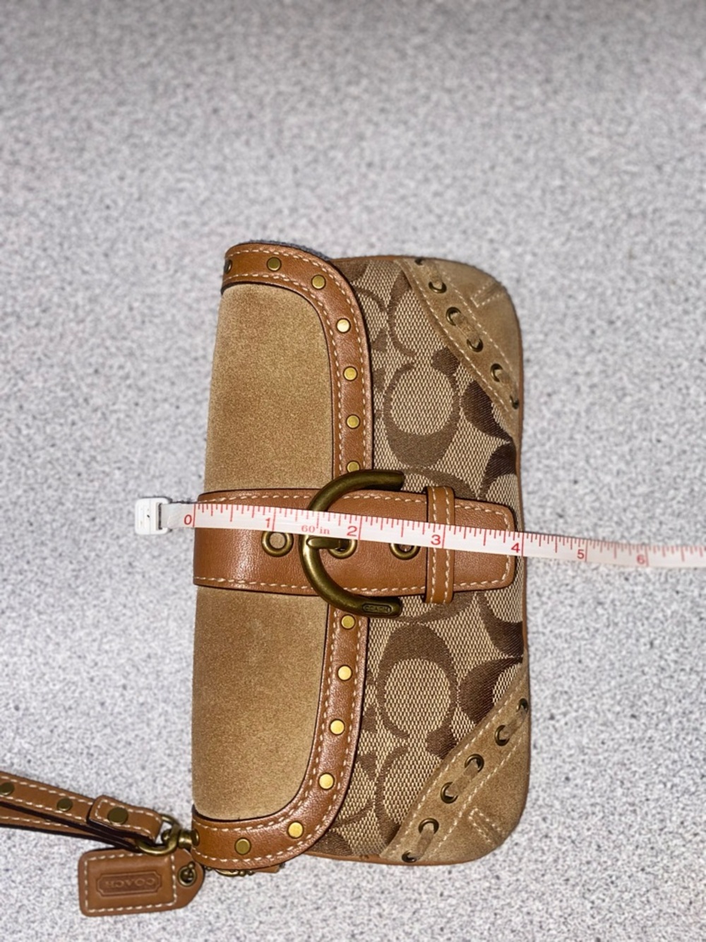 Coach Vintage SoHo Suede Tan Signature Canvas Leather Wristlet GUC - Picture 12 of 14